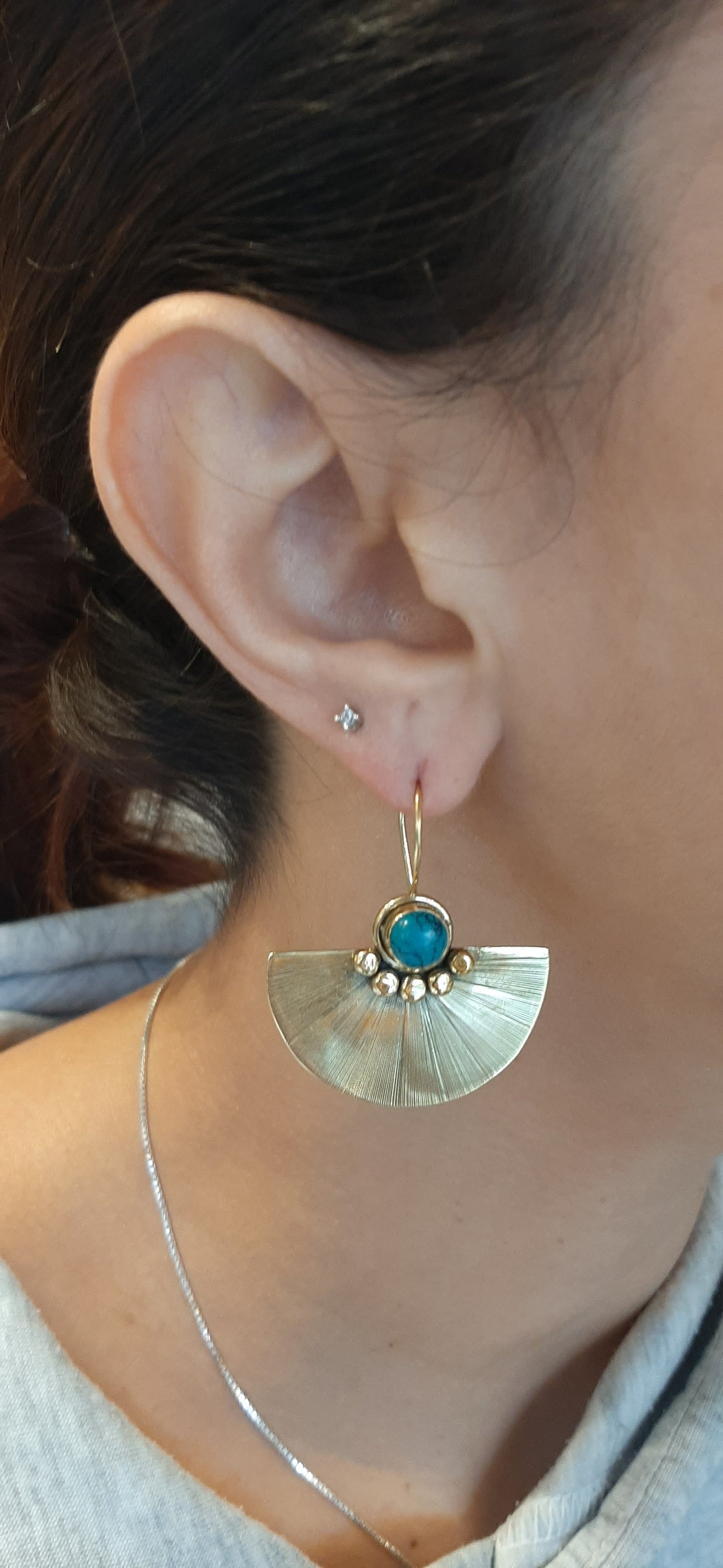 BJ - Orecchini a ventaglio con turchese - brass