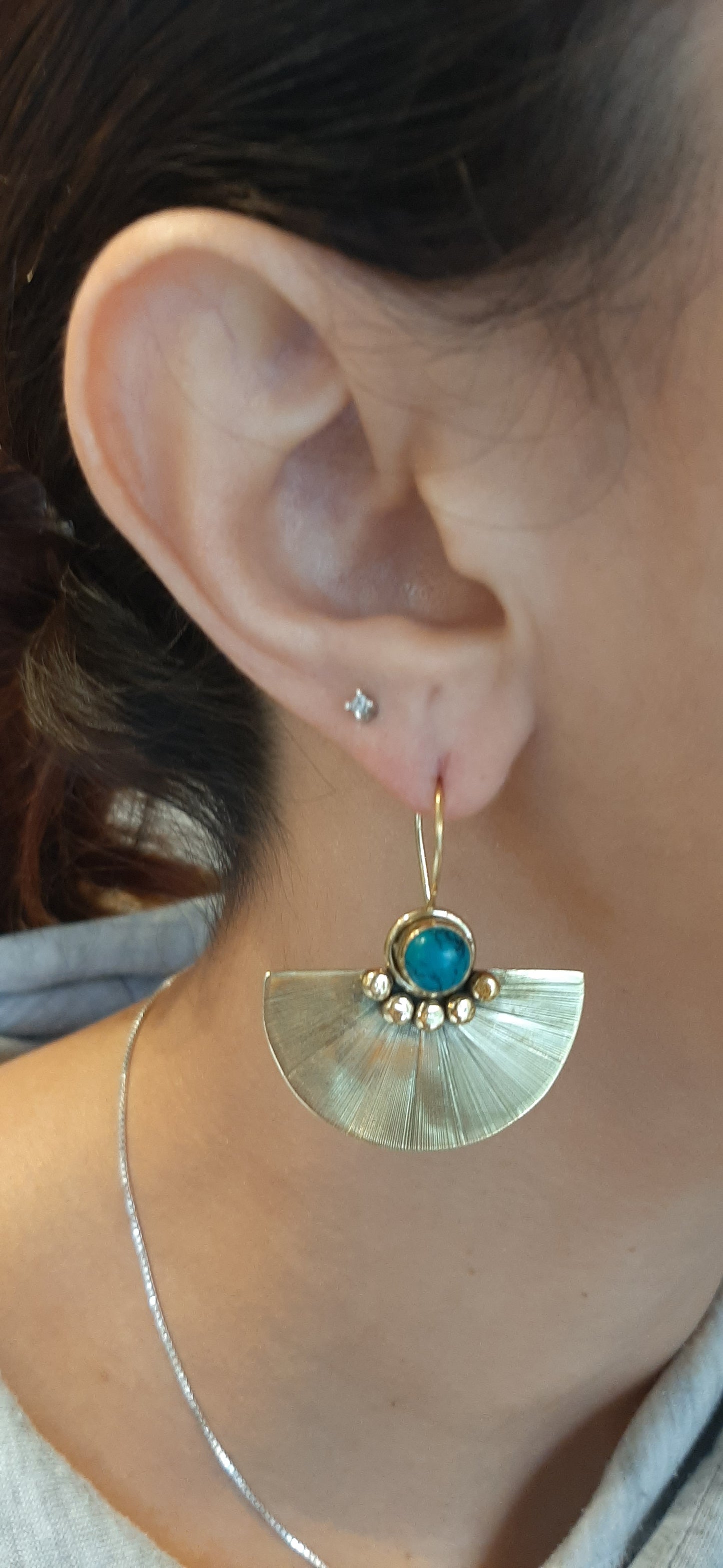 BJ - Orecchini a ventaglio con turchese - brass